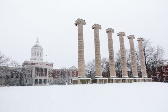 Mizzou-Campus-Columns-winter-snow-8