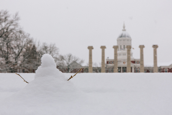 Tiny-Snowman-Mizzou-Campus-Columns-winter