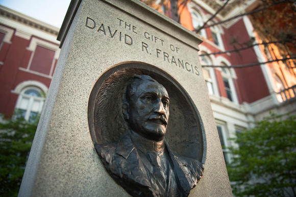 David-Francis-Mizzou-Monument