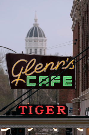 Tiger Neon Sign and Glenn's Cafe Neon sign in front of Jesse Hall